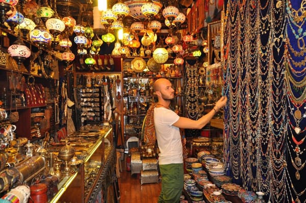 ИВАН ДОНЕВ – УНИКАЛЕН ДИЗАЙНЕР С МЕЖДУКОНТИНЕНТАЛНО ПРИЗНАНИЕ